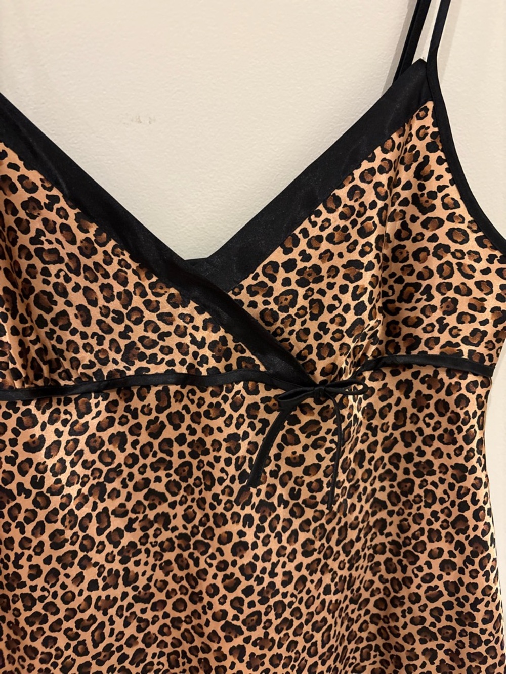Morgan Taylor Leopard Print Intimate Robe and Gown (2 Piece) - Picture 4 of 16
